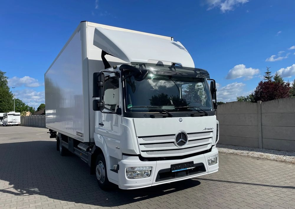 Mercedes-Benz ATEGO 818, IZOTERMA OGRZEWANA! - Φορτηγό κόφα: φωτογραφία 3 Mercedes-Benz ATEGO 818, IZOTERMA OGRZEWANA! - Φορτηγό κόφα: φωτογραφία 3
