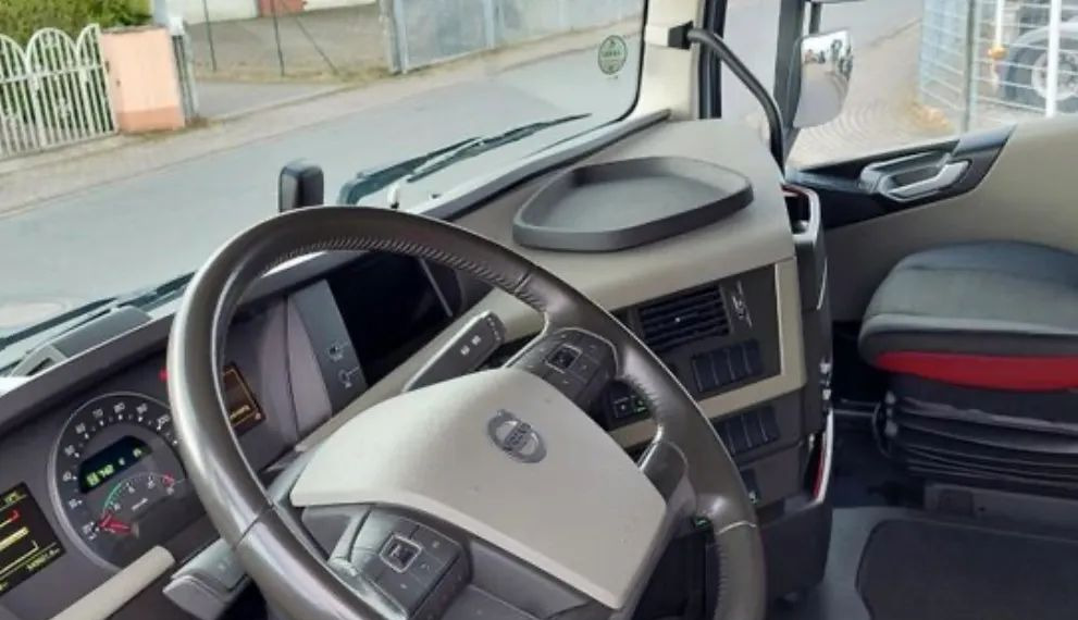 Volvo FH 460 - Τράκτορας: φωτογραφία 4 Volvo FH 460 - Τράκτορας: φωτογραφία 4