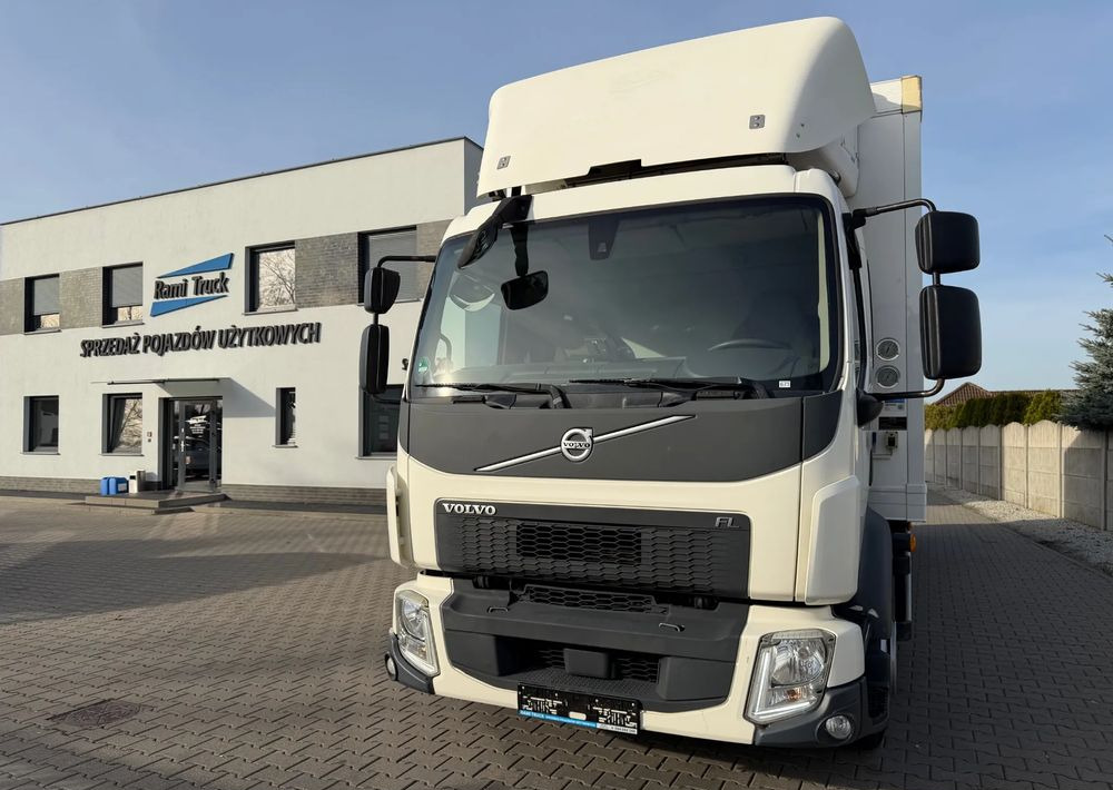 Volvo FL 16.250/ 19 PALET/ Ładownośc 6 ton/ na poduszkach! - Φορτηγό ψυγείο: φωτογραφία 1 Volvo FL 16.250/ 19 PALET/ Ładownośc 6 ton/ na poduszkach! - Φορτηγό ψυγείο: φωτογραφία 1