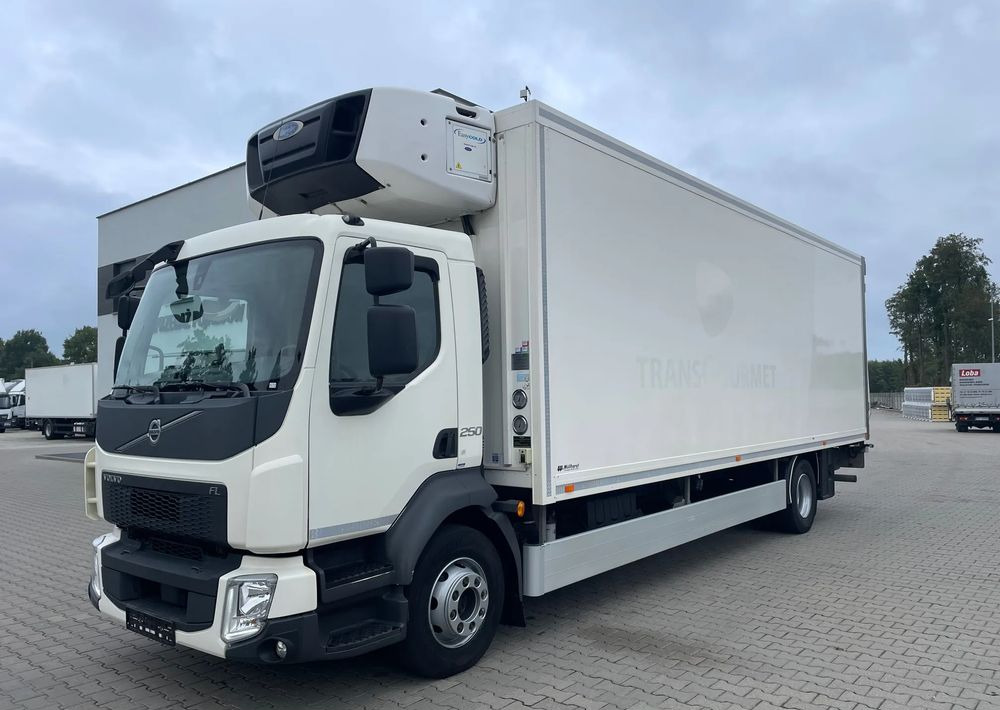 Volvo FL 16.250 CHŁODNIA - Φορτηγό ψυγείο: φωτογραφία 2 Volvo FL 16.250 CHŁODNIA - Φορτηγό ψυγείο: φωτογραφία 2