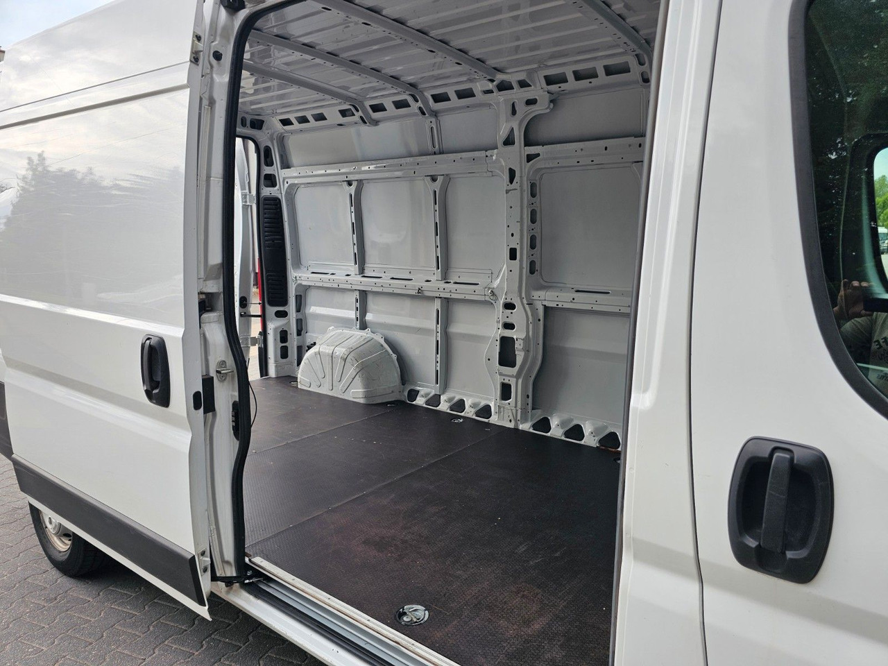 Opel MOVANO DUCATO L3H2 erst 35tkm Leichter unfall - Βαν: φωτογραφία 5 Opel MOVANO DUCATO L3H2 erst 35tkm Leichter unfall - Βαν: φωτογραφία 5