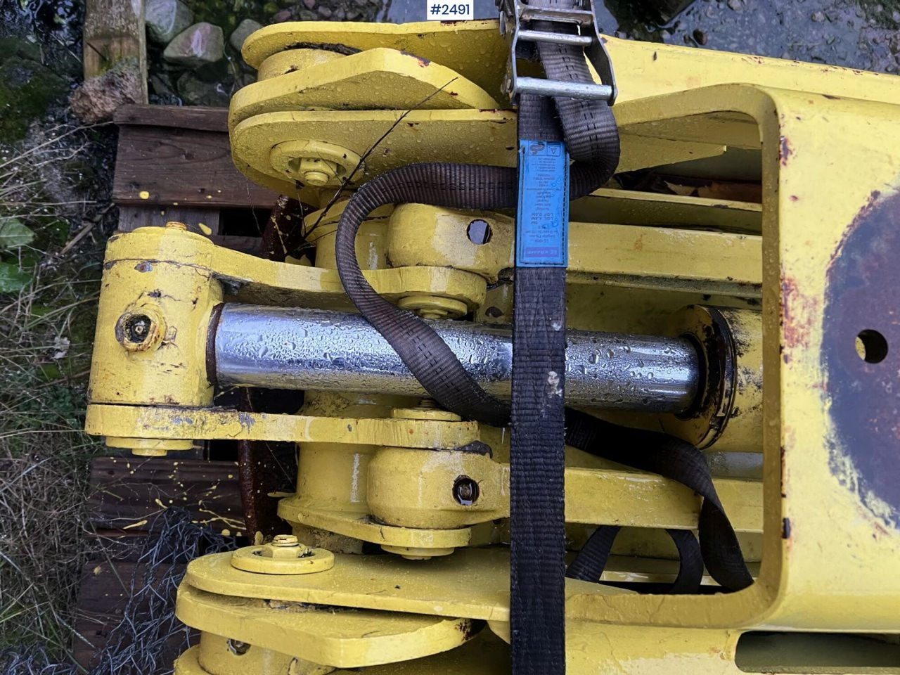 John Deere Logging Grapple SG 042 - Δασικά μηχανήματα: φωτογραφία 5 John Deere Logging Grapple SG 042 - Δασικά μηχανήματα: φωτογραφία 5