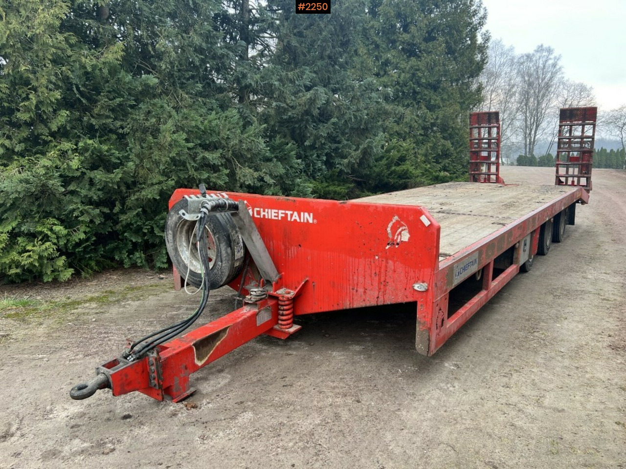 Machine trailer - Chieftain Trailers LTD - For tractor - Ρυμούλκα με χαμηλό δάπεδο: φωτογραφία 1 Machine trailer - Chieftain Trailers LTD - For tractor - Ρυμούλκα με χαμηλό δάπεδο: φωτογραφία 1