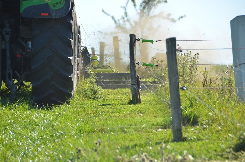 Tricut A1250 Präzisions - Zaunmäher Kreismäher für - Χορτοκοπτικό: φωτογραφία 2 Tricut A1250 Präzisions - Zaunmäher Kreismäher für - Χορτοκοπτικό: φωτογραφία 2