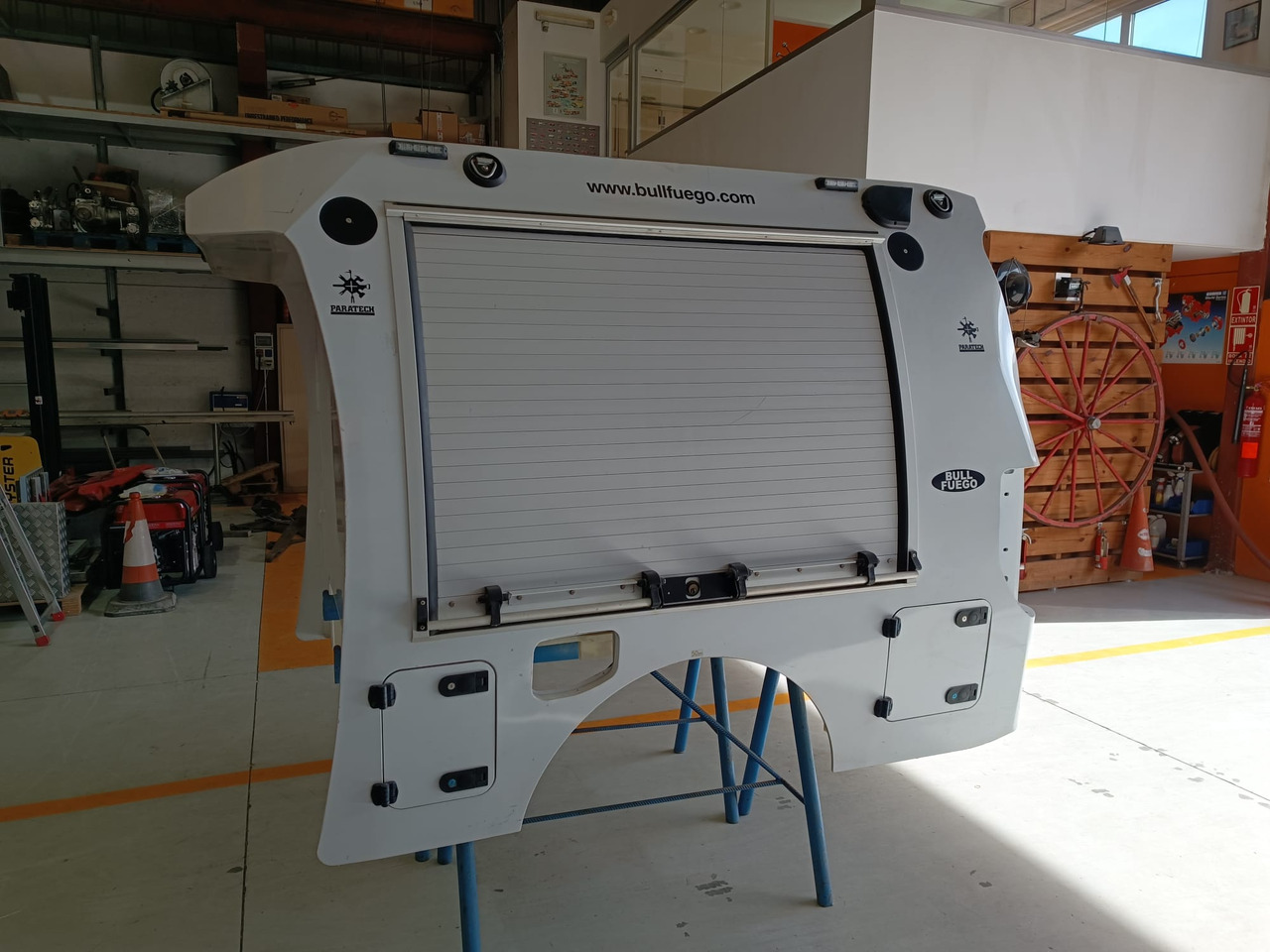 Ford Ranger Pick-up super cab - Κλειστά aμάξωμα: φωτογραφία 1 Ford Ranger Pick-up super cab - Κλειστά aμάξωμα: φωτογραφία 1