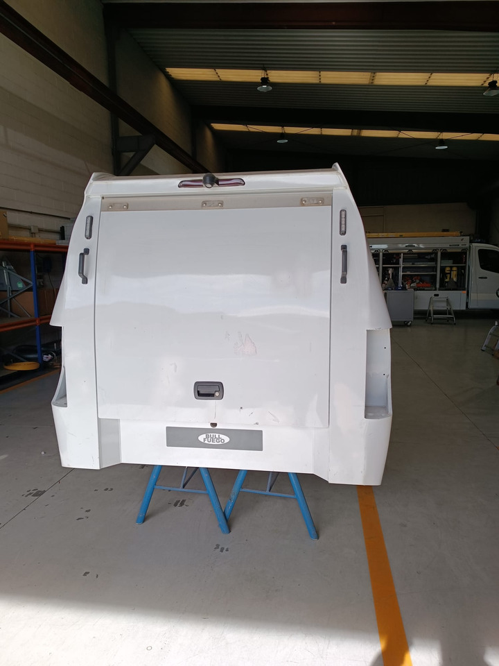 Ford Ranger Pick-up super cab - Κλειστά aμάξωμα: φωτογραφία 5 Ford Ranger Pick-up super cab - Κλειστά aμάξωμα: φωτογραφία 5