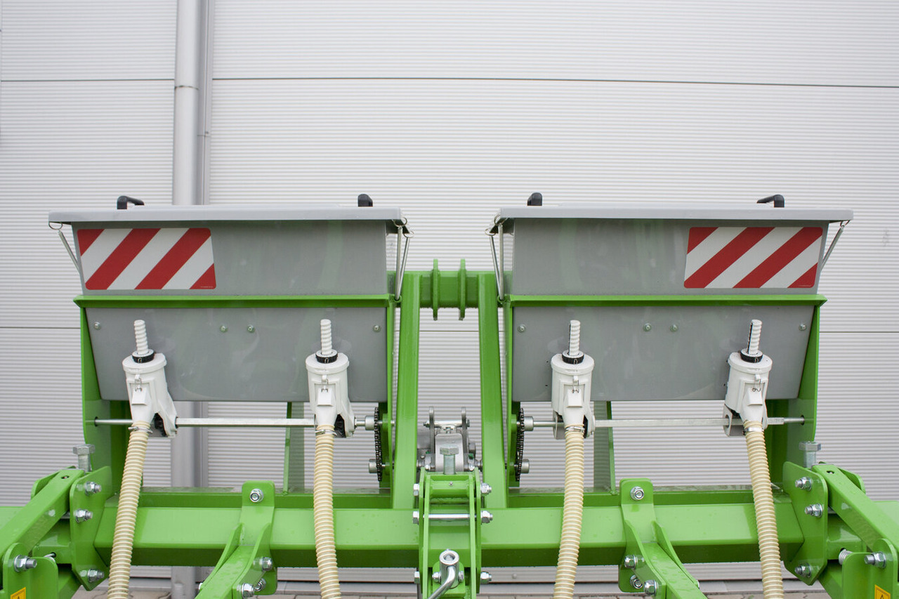 BOMET FERTILISEUR LIQUIDE POUR BINEUSE P 470 W - 2 RANGS NEMBUS - Μηχανηματα λιπάσματα: φωτογραφία 1 BOMET FERTILISEUR LIQUIDE POUR BINEUSE P 470 W - 2 RANGS NEMBUS - Μηχανηματα λιπάσματα: φωτογραφία 1