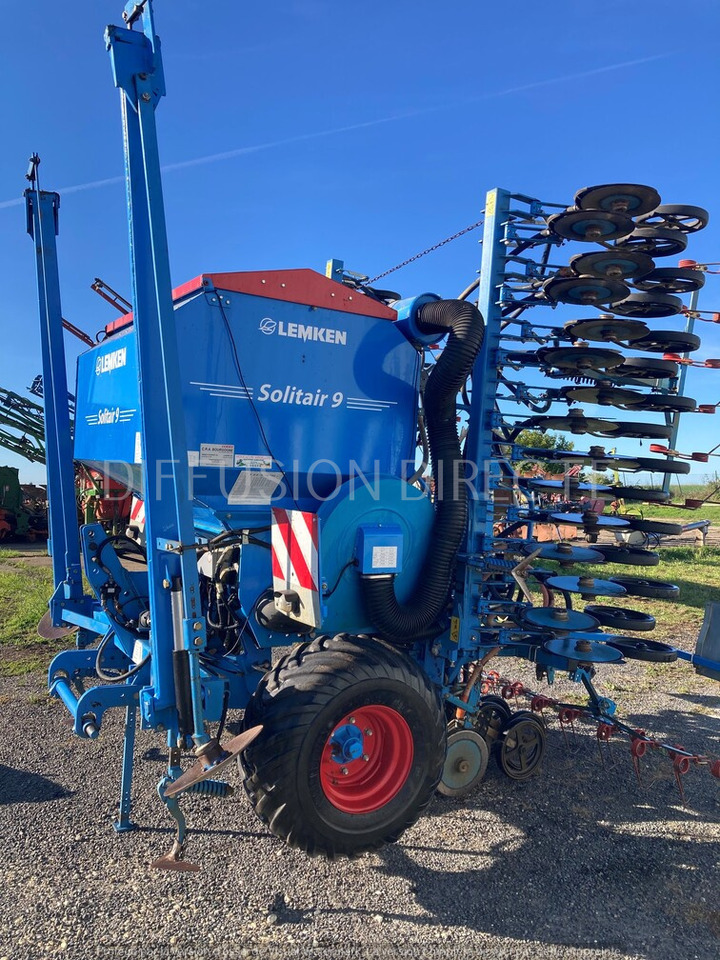 LEMKEN SEMOIR EN LIGNE SOLITAIR 9 - Σπαρτική μηχανή: φωτογραφία 3 LEMKEN SEMOIR EN LIGNE SOLITAIR 9 - Σπαρτική μηχανή: φωτογραφία 3