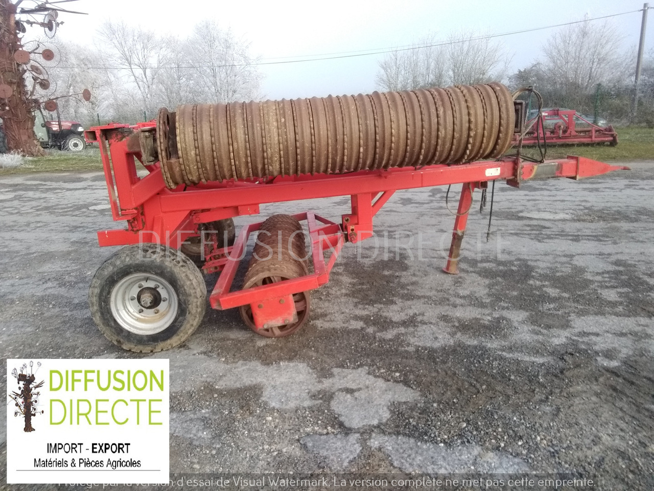 QUIVOGNE ROULEAU CAMBRIDGE R 630 - Φρεζοσβαρνα: φωτογραφία 1 QUIVOGNE ROULEAU CAMBRIDGE R 630 - Φρεζοσβαρνα: φωτογραφία 1