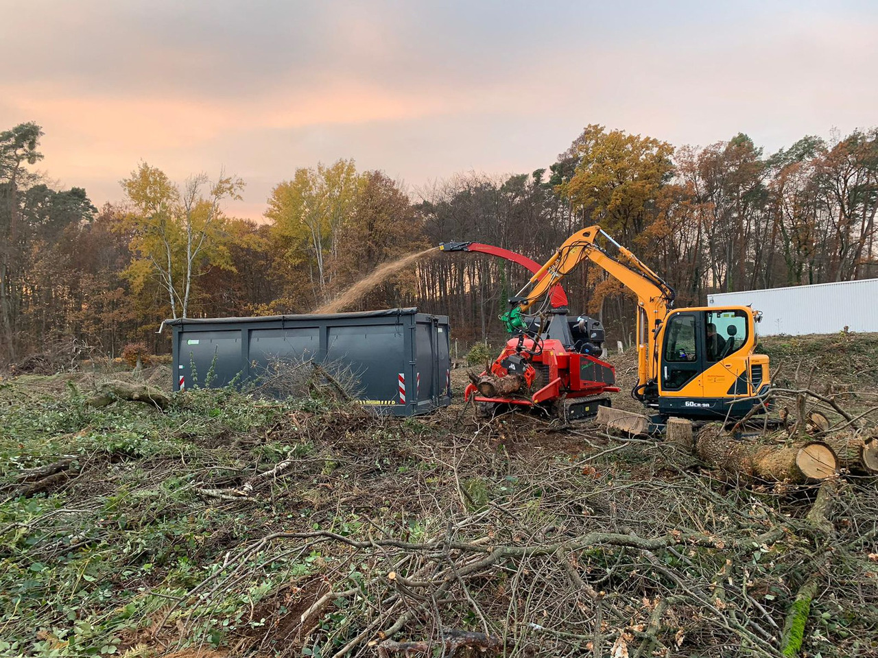 UFKES 942 Chipper - Θρυμματιστής: φωτογραφία 5 UFKES 942 Chipper - Θρυμματιστής: φωτογραφία 5