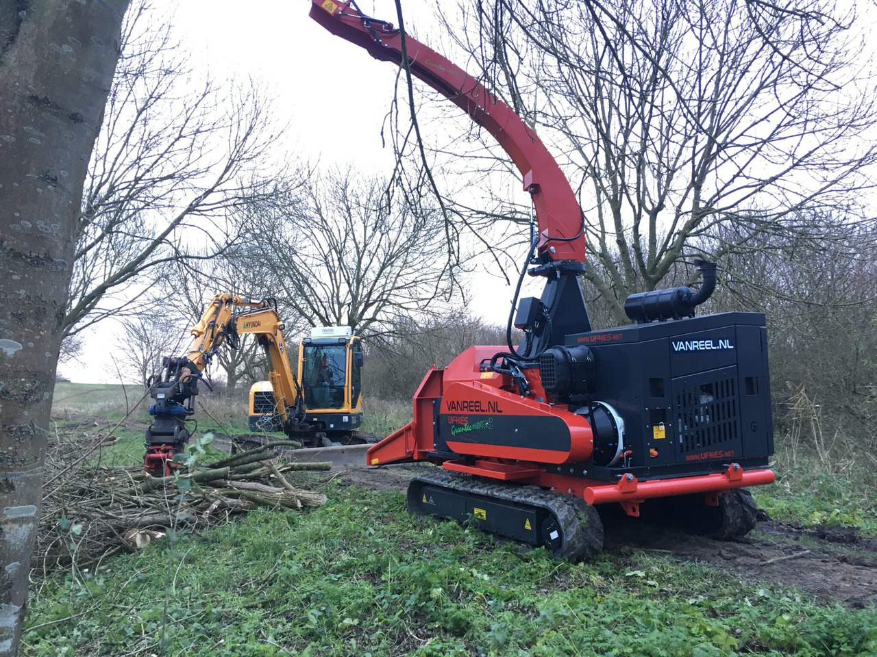 UFKES 942 Chipper - Θρυμματιστής: φωτογραφία 4 UFKES 942 Chipper - Θρυμματιστής: φωτογραφία 4