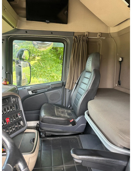 Φορτηγό σασί Scania R730 V8 FULL AIR-6X2-RETARDER- EUR6-: φωτογραφία 19