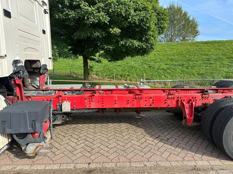 Φορτηγό σασί Scania R730 V8 FULL AIR-6X2-RETARDER- EUR6-: φωτογραφία 11