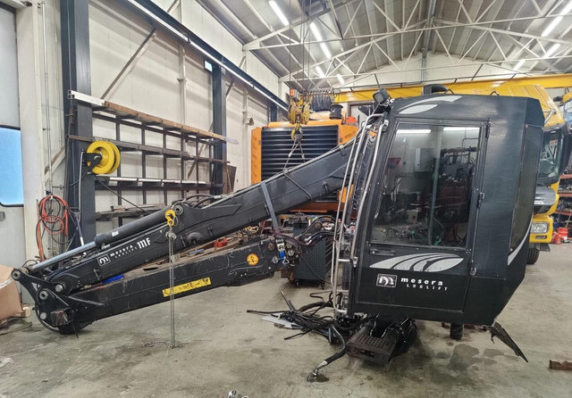 Γερανός παπαγάλος LogliftMesera / Loglift F111FT Sähköohjattu: φωτογραφία 18 Γερανός παπαγάλος LogliftMesera / Loglift F111FT Sähköohjattu: φωτογραφία 18