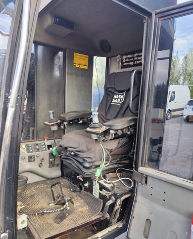 Γερανός παπαγάλος LogliftMesera / Loglift F111FT Sähköohjattu: φωτογραφία 12 Γερανός παπαγάλος LogliftMesera / Loglift F111FT Sähköohjattu: φωτογραφία 12