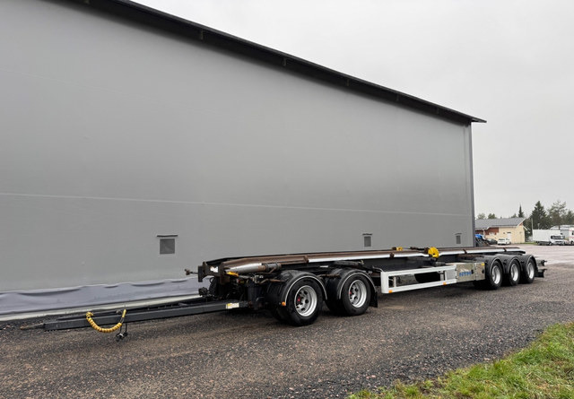 NTMVaihtolavaperävaunu - Ρυμούλκα γάντζος/ Αλυσιδάκι: φωτογραφία 1 NTMVaihtolavaperävaunu - Ρυμούλκα γάντζος/ Αλυσιδάκι: φωτογραφία 1