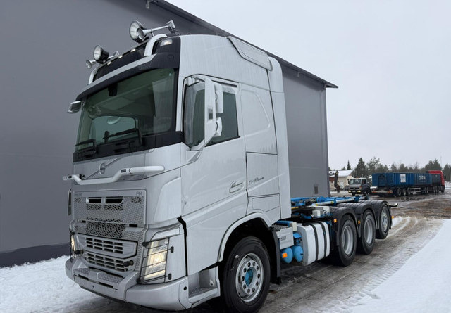 VolvoFh13 540 - Φορτηγό φόρτωσης γάντζου: φωτογραφία 1 VolvoFh13 540 - Φορτηγό φόρτωσης γάντζου: φωτογραφία 1