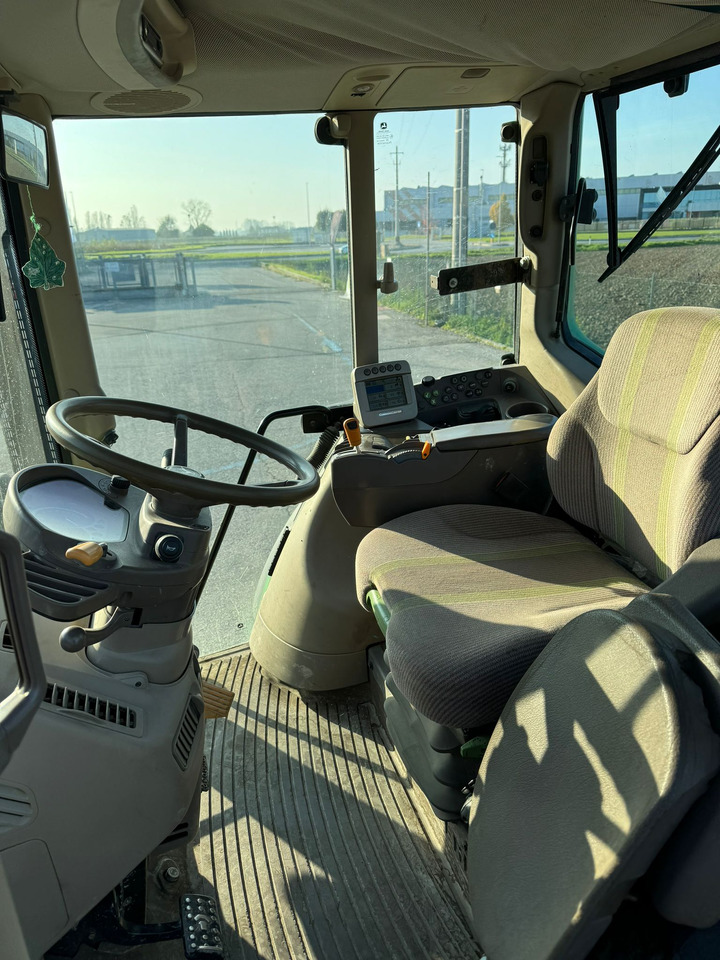 JOHN DEERE 6920 Premium - Τρακτέρ: φωτογραφία 5 JOHN DEERE 6920 Premium - Τρακτέρ: φωτογραφία 5