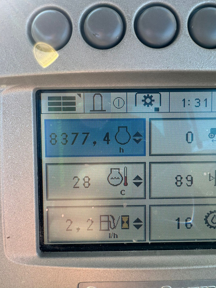 JOHN DEERE 6920 Premium - Τρακτέρ: φωτογραφία 4 JOHN DEERE 6920 Premium - Τρακτέρ: φωτογραφία 4