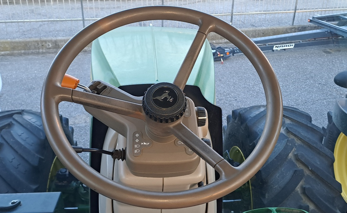 Τρακτέρ JOHN DEERE 7230R: φωτογραφία 7