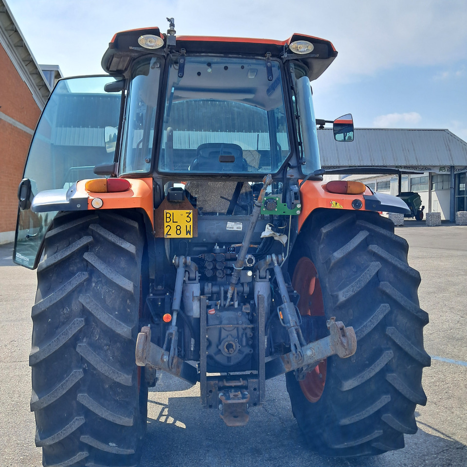 KUBOTA M9960 - Τρακτέρ: φωτογραφία 4 KUBOTA M9960 - Τρακτέρ: φωτογραφία 4