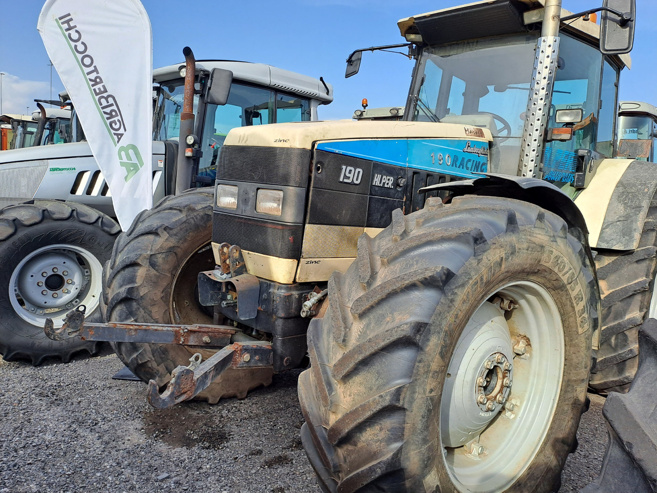 LAMBORGHINI RACING 190 - Τρακτέρ: φωτογραφία 3 LAMBORGHINI RACING 190 - Τρακτέρ: φωτογραφία 3