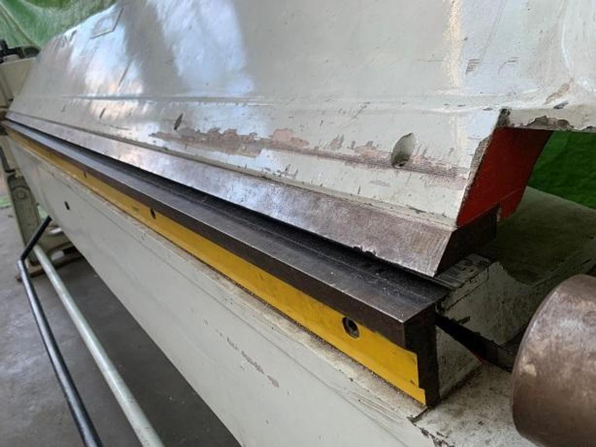 Abkantmaschine DURMAZLAR - Μηχανήμα επεξεργασίας μετάλλου: φωτογραφία 2 Abkantmaschine DURMAZLAR - Μηχανήμα επεξεργασίας μετάλλου: φωτογραφία 2