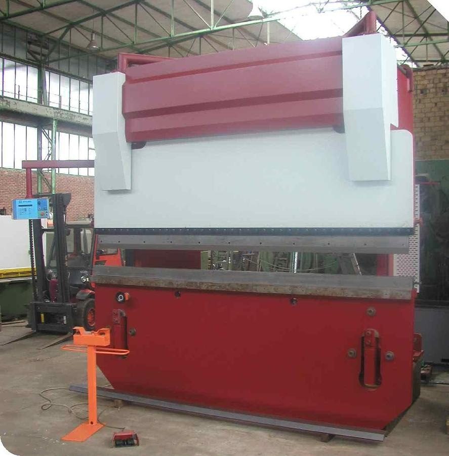 Abkantpresse - Στραντζόπρεσσα: φωτογραφία 2 Abkantpresse - Στραντζόπρεσσα: φωτογραφία 2