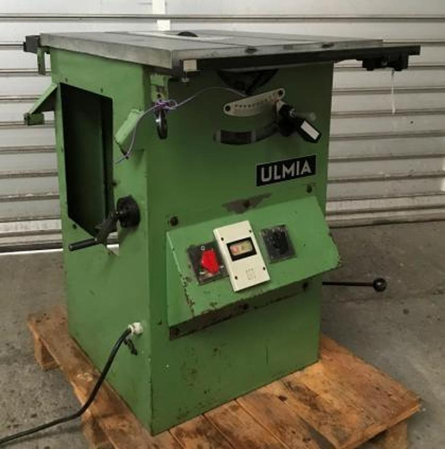 Präzisions-Holzkreissäge ULMIA - Ξυλουργικό μηχάνημα: φωτογραφία 1 Präzisions-Holzkreissäge ULMIA - Ξυλουργικό μηχάνημα: φωτογραφία 1