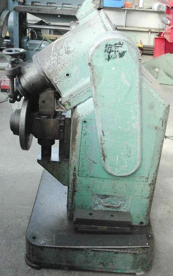 Schweißkantenformer PULLMAX - Ηλεκτροσυγκολλήσεις: φωτογραφία 3 Schweißkantenformer PULLMAX - Ηλεκτροσυγκολλήσεις: φωτογραφία 3