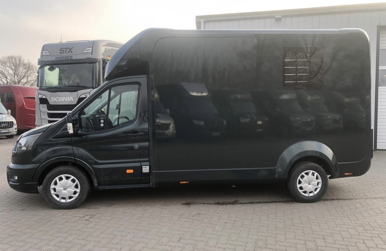 Ford Transit - Φορτηγό μεταφοράς αλόγων: φωτογραφία 2 Ford Transit - Φορτηγό μεταφοράς αλόγων: φωτογραφία 2