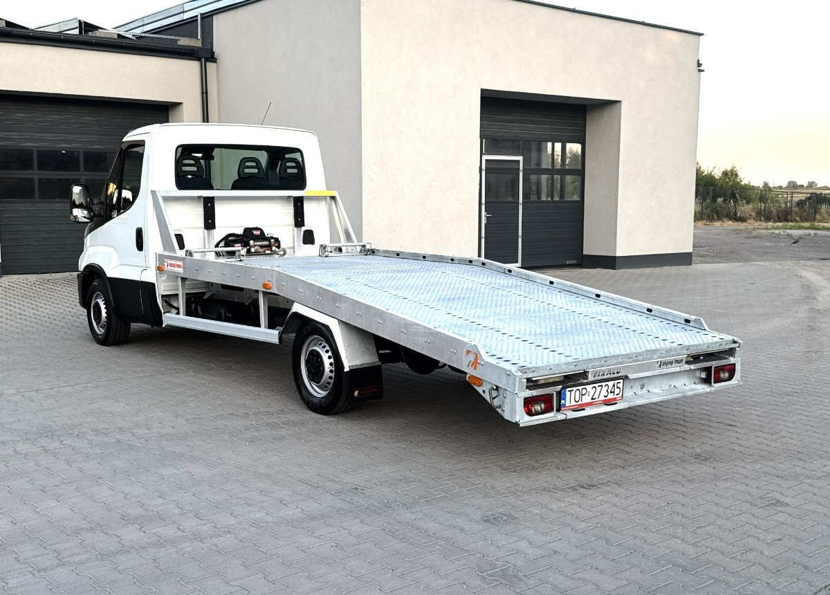 Iveco Daily 3.0 160KM Rok 2022 55 tys km przebiegu AUTOLAWETA Najazd laweta - Φορτηγό αυτοκινητάμαξα: φωτογραφία 4 Iveco Daily 3.0 160KM Rok 2022 55 tys km przebiegu AUTOLAWETA Najazd laweta - Φορτηγό αυτοκινητάμαξα: φωτογραφία 4
