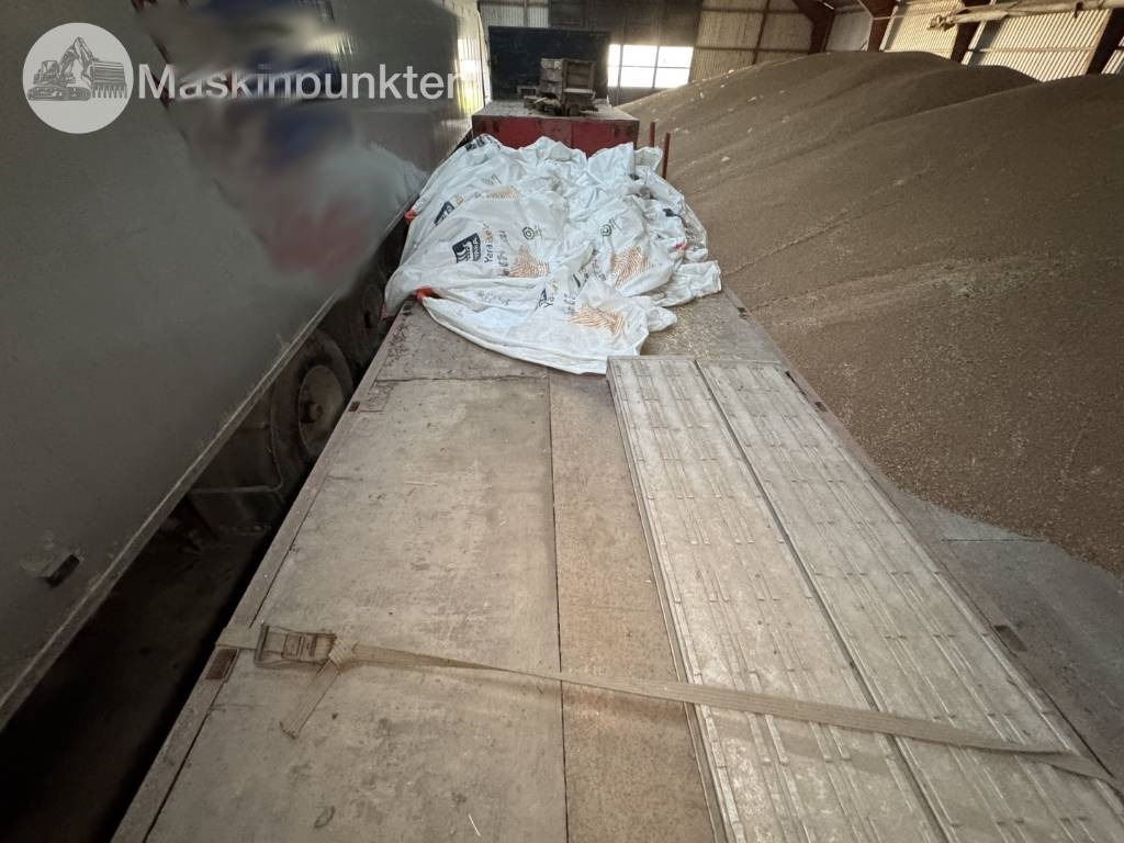 Broshuis E-2190 - Ρυμούλκα με χαμηλό δάπεδο: φωτογραφία 5 Broshuis E-2190 - Ρυμούλκα με χαμηλό δάπεδο: φωτογραφία 5