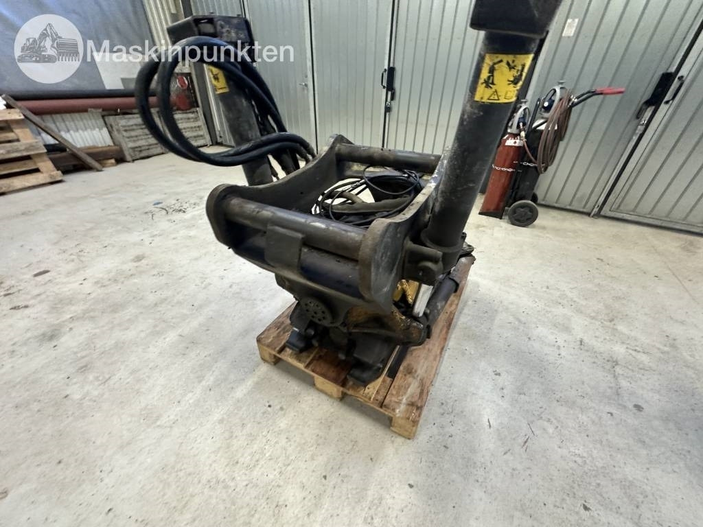 Engcon EC 226 - Σύστημα tiltrotator: φωτογραφία 5 Engcon EC 226 - Σύστημα tiltrotator: φωτογραφία 5