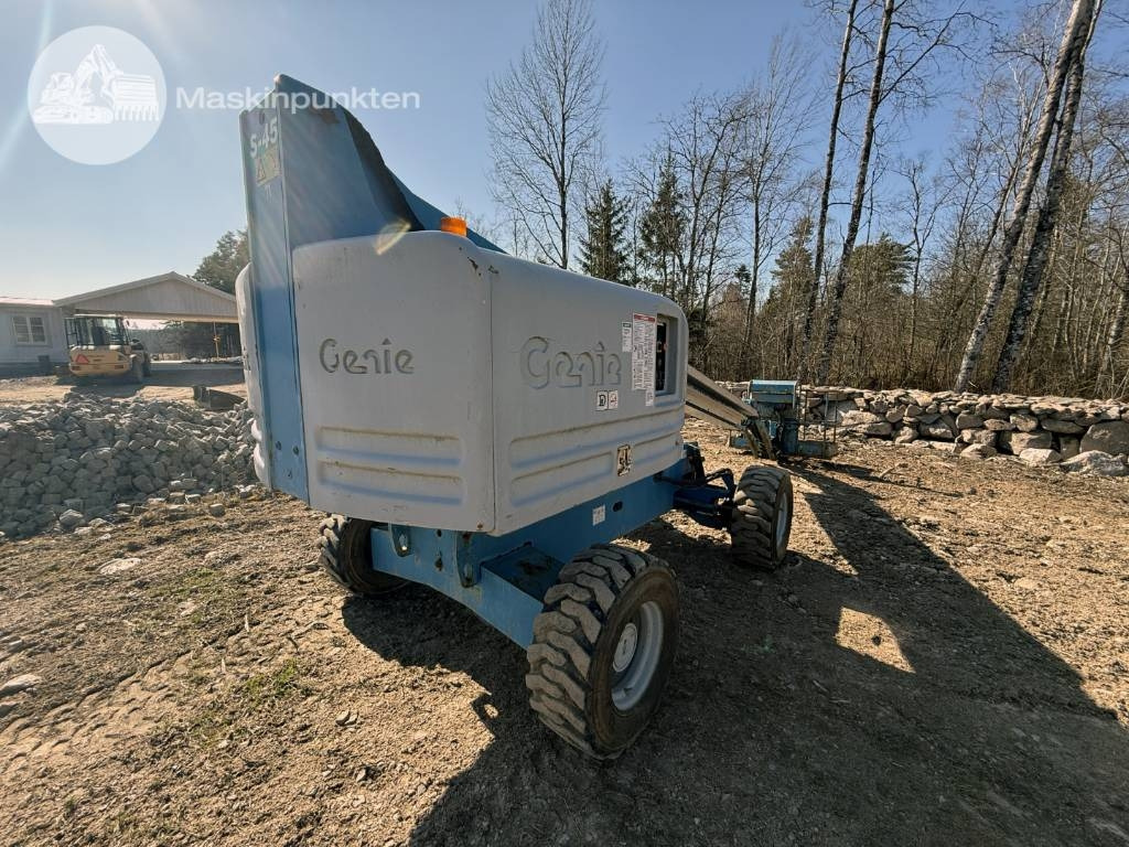Genie S 45 - Τηλεσκοπικό ανυψωτικό: φωτογραφία 1 Genie S 45 - Τηλεσκοπικό ανυψωτικό: φωτογραφία 1