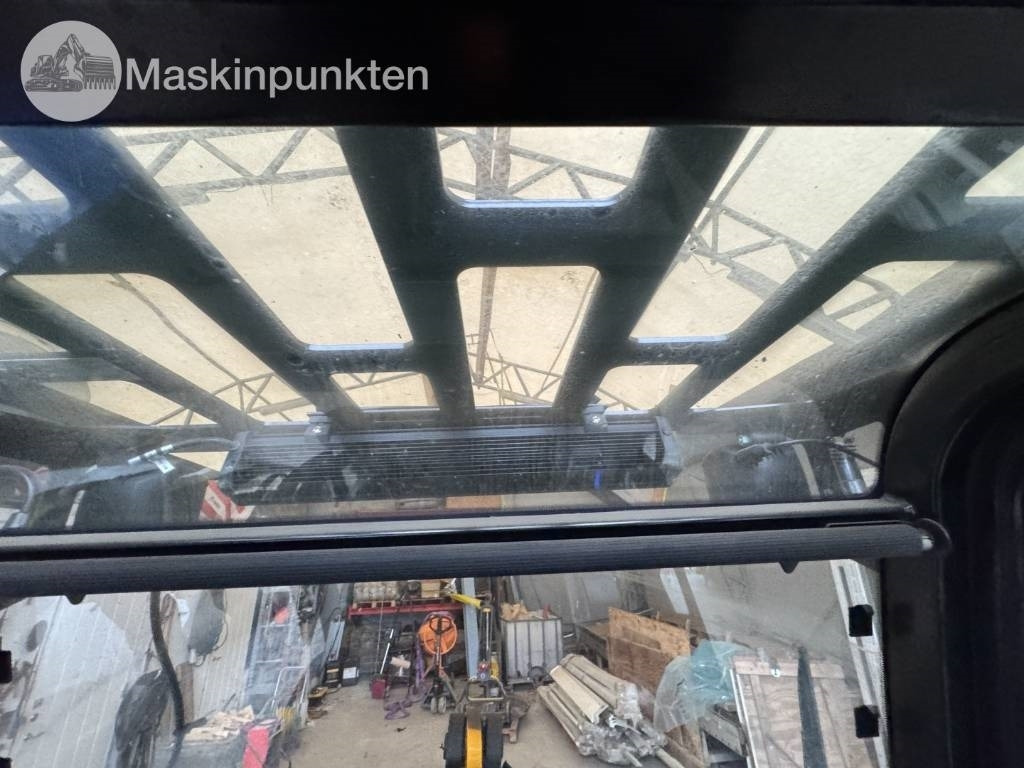 Μίσθωση JCB 403  JCB 403: φωτογραφία 46