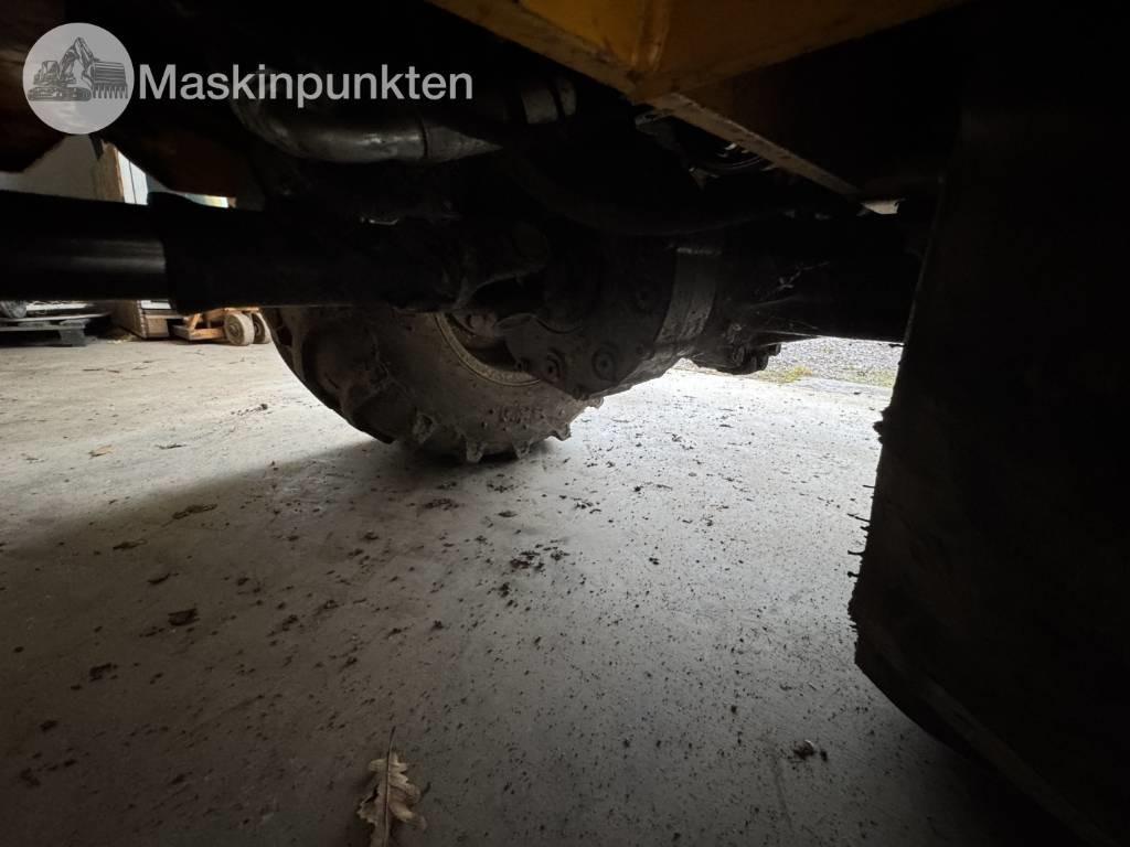 Μίσθωση JCB 403  JCB 403: φωτογραφία 10