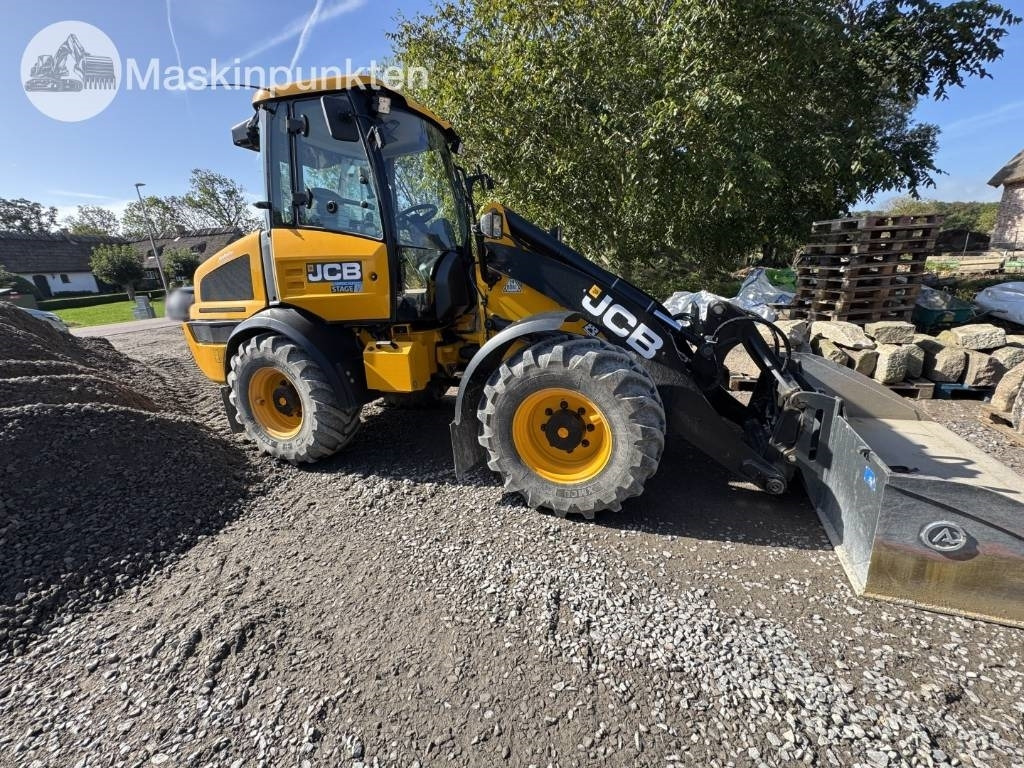 JCB 409 - Ελαστιχοφόρος φορτωτής: φωτογραφία 4 JCB 409 - Ελαστιχοφόρος φορτωτής: φωτογραφία 4