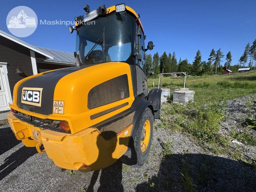 JCB 413 K - Ελαστιχοφόρος φορτωτής: φωτογραφία 3 JCB 413 K - Ελαστιχοφόρος φορτωτής: φωτογραφία 3