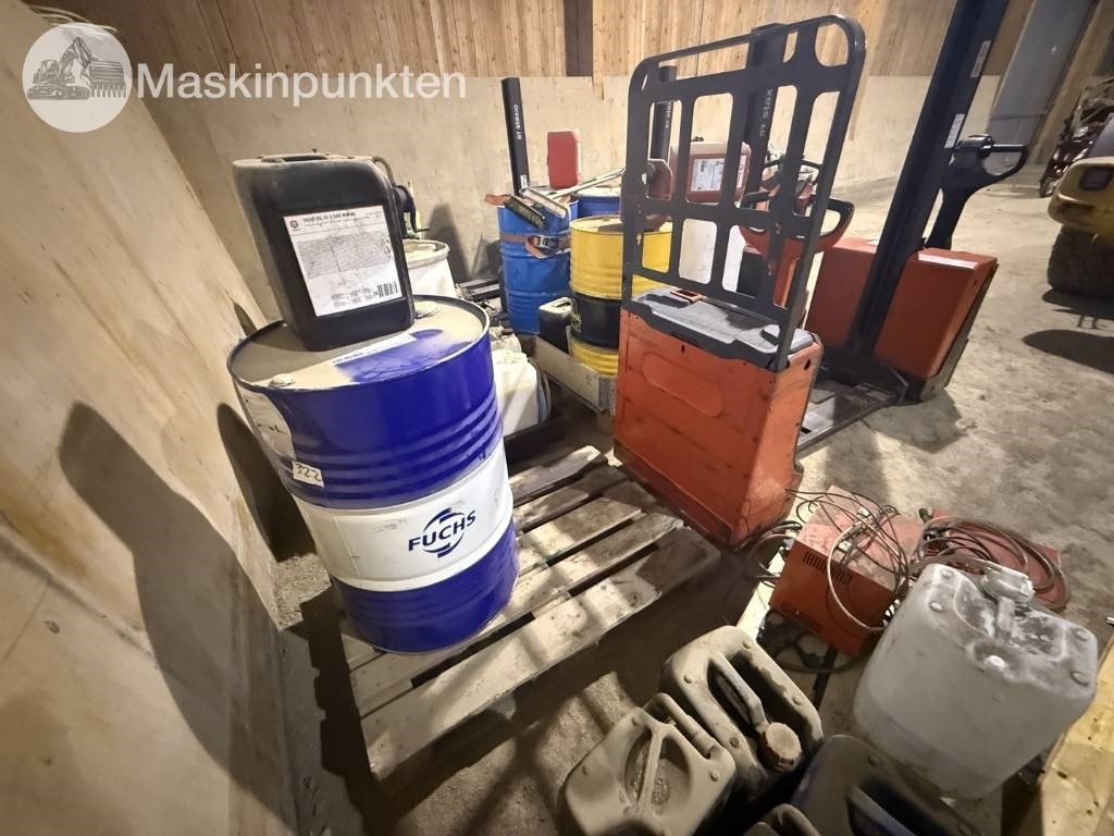 Linde T 16 - Ηλεκτροκίνητο περονοφόρο: φωτογραφία 4 Linde T 16 - Ηλεκτροκίνητο περονοφόρο: φωτογραφία 4