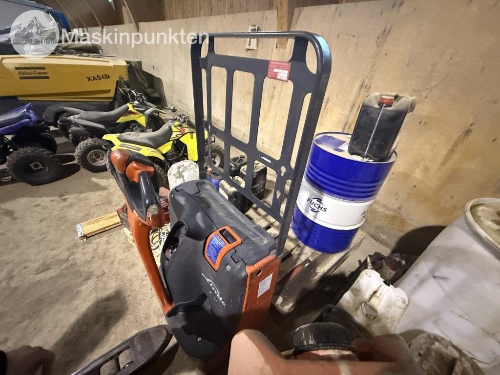 Linde T 16 - Ηλεκτροκίνητο περονοφόρο: φωτογραφία 3 Linde T 16 - Ηλεκτροκίνητο περονοφόρο: φωτογραφία 3