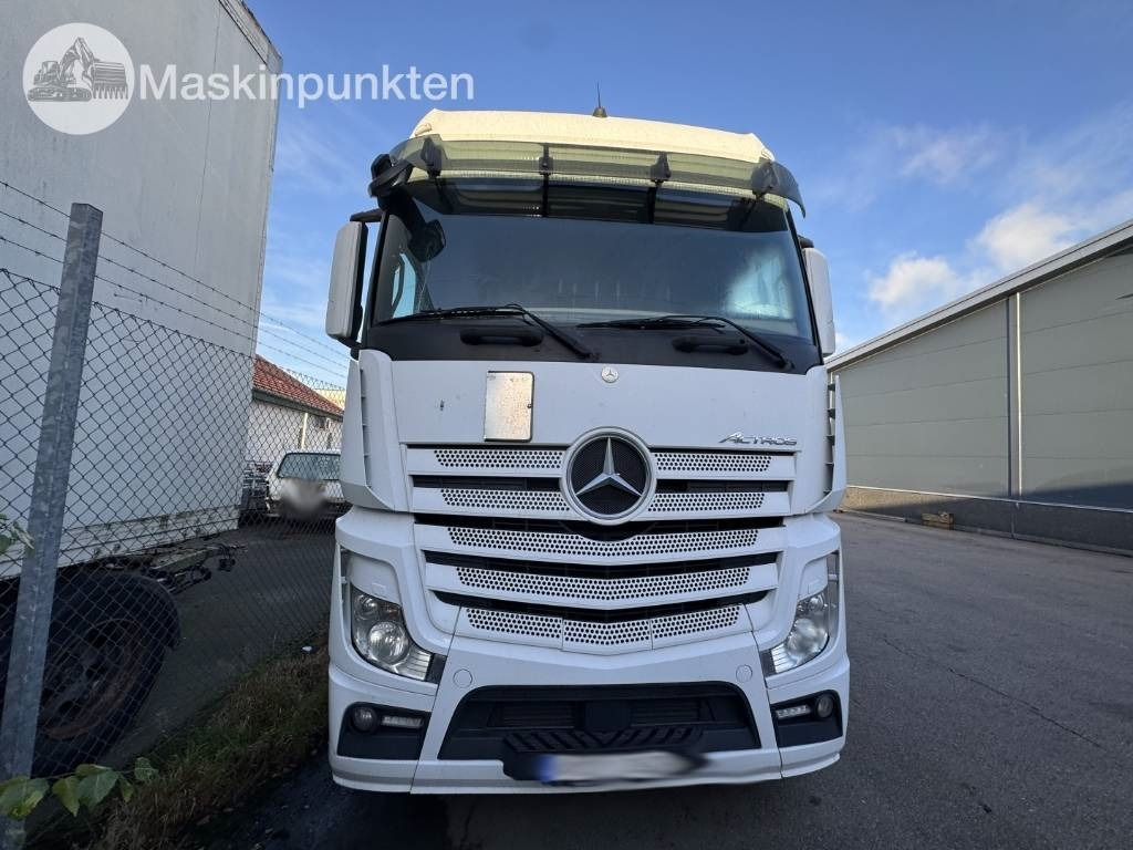 Mercedes-Benz Actros 963-4-D - Τράκτορας: φωτογραφία 4 Mercedes-Benz Actros 963-4-D - Τράκτορας: φωτογραφία 4