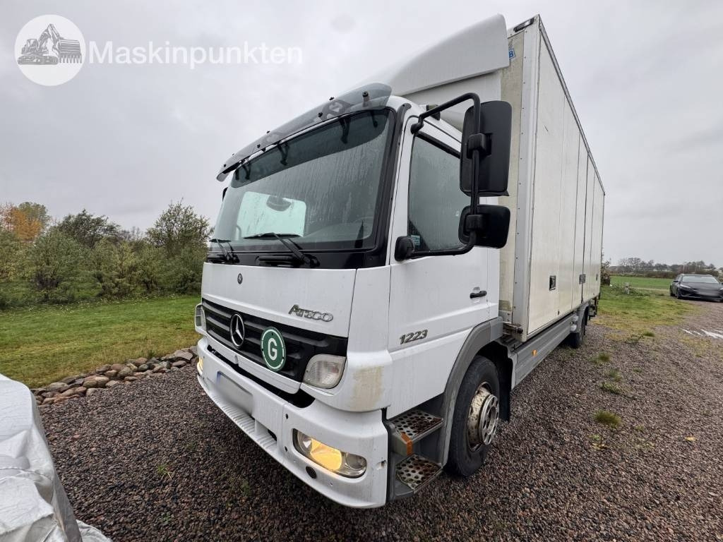 Mercedes-Benz Atego 1223  - Φορτηγό κόφα: φωτογραφία 1 Mercedes-Benz Atego 1223  - Φορτηγό κόφα: φωτογραφία 1