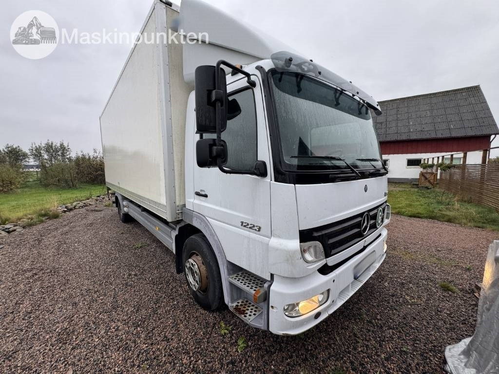 Mercedes-Benz Atego 1223  - Φορτηγό κόφα: φωτογραφία 4 Mercedes-Benz Atego 1223  - Φορτηγό κόφα: φωτογραφία 4