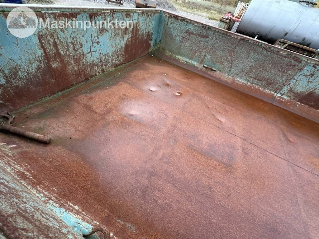 Ανατρεπόμενη ρυμούλκα για τρακτέρ Palmse Trailer 700 Tippvagn: φωτογραφία 9 Ανατρεπόμενη ρυμούλκα για τρακτέρ Palmse Trailer 700 Tippvagn: φωτογραφία 9