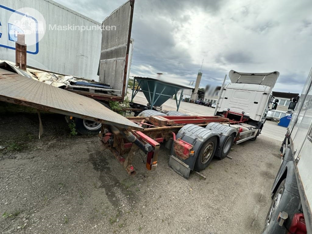 Scania R 124 LB - Φορτηγό μεταφοράς εμπορευματοκιβωτίων/ Κινητό αμάξωμα: φωτογραφία 4 Scania R 124 LB - Φορτηγό μεταφοράς εμπορευματοκιβωτίων/ Κινητό αμάξωμα: φωτογραφία 4