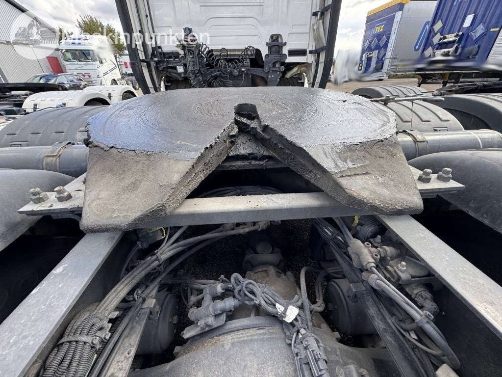 Τράκτορας Scania R 520: φωτογραφία 33 Τράκτορας Scania R 520: φωτογραφία 33