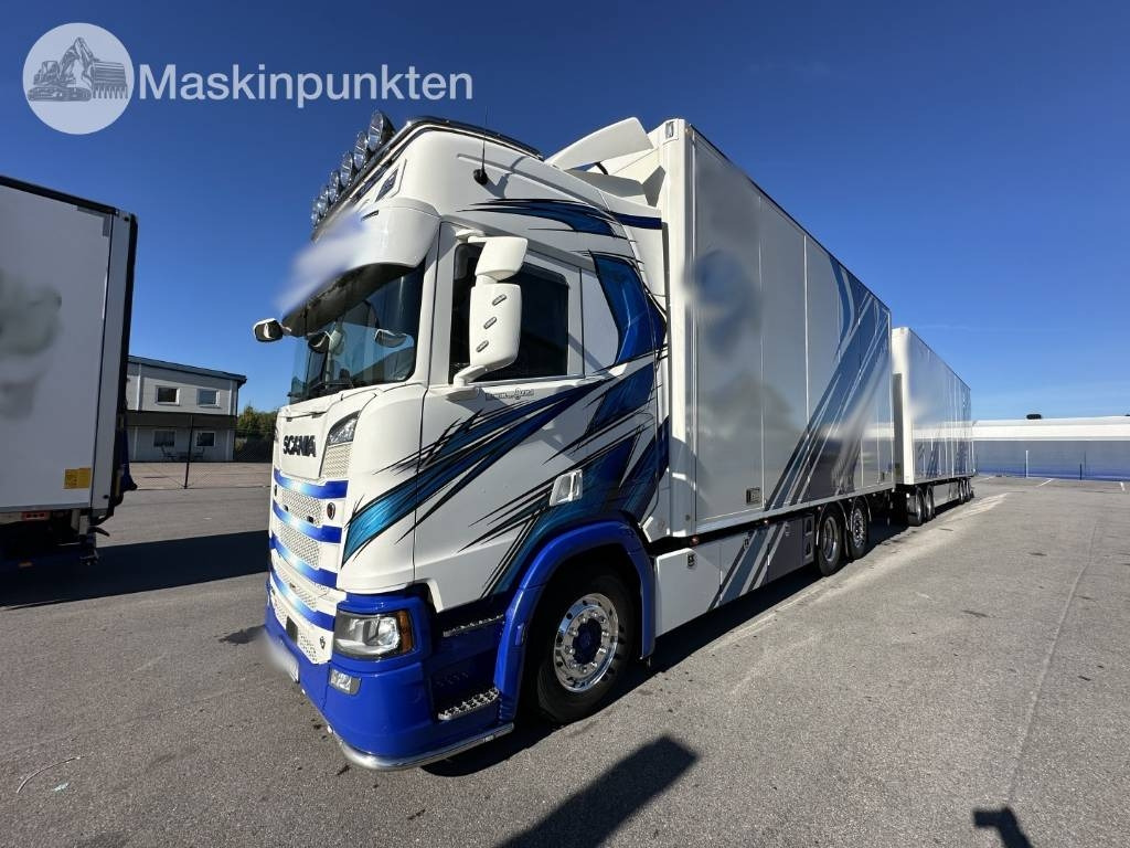 Scania R 520 - Φορτηγό κόφα: φωτογραφία 1 Scania R 520 - Φορτηγό κόφα: φωτογραφία 1