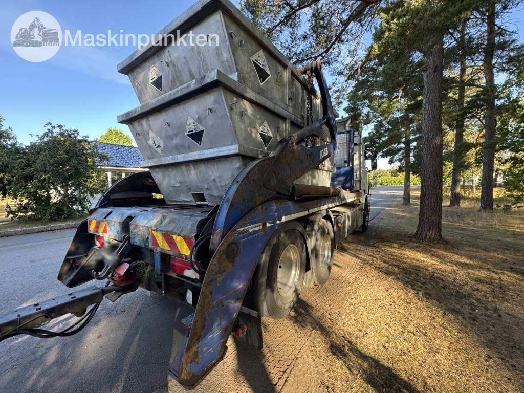 Scania R 560 LB - Φορτηγό καδοφόρος φορτωτής: φωτογραφία 4 Scania R 560 LB - Φορτηγό καδοφόρος φορτωτής: φωτογραφία 4