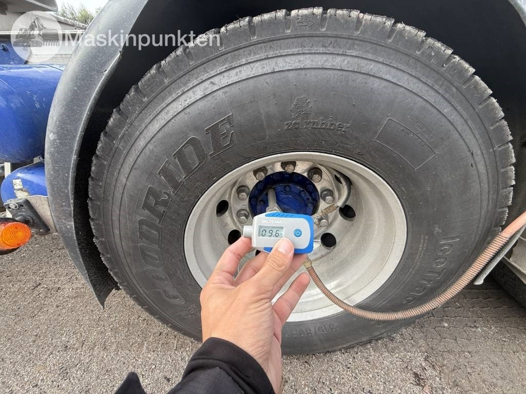 Φορτηγό σασί Scania R 580: φωτογραφία 35